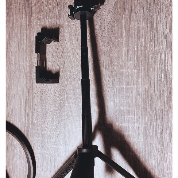 Ulanzi Vlog Photo Tripod Sticker - Picture 4 of 14